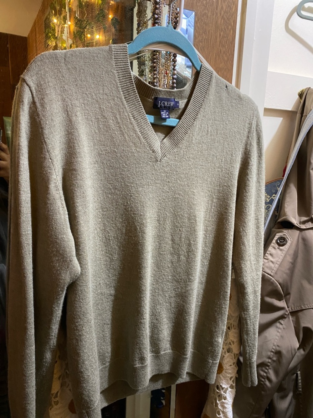 100% merino wool olive green sweater (vintage j crew)